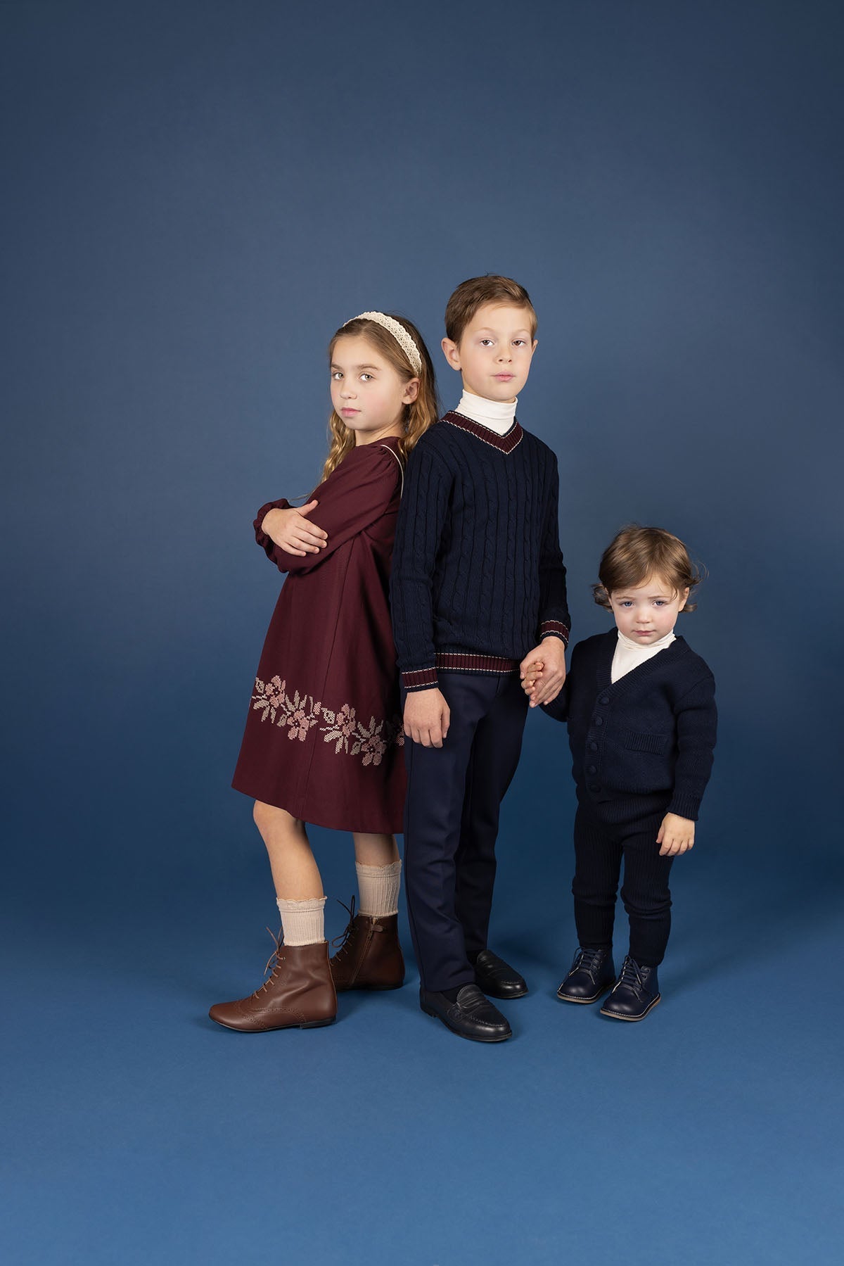 Robe en laine brodée – Rouge