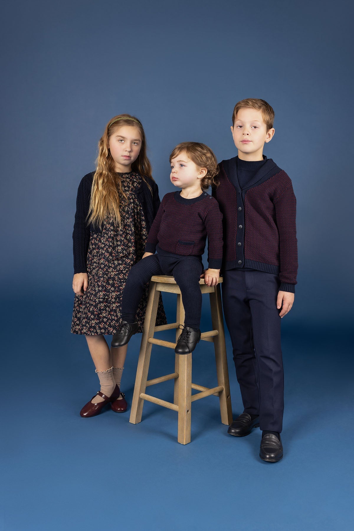 Robe florale brossée – Marine
