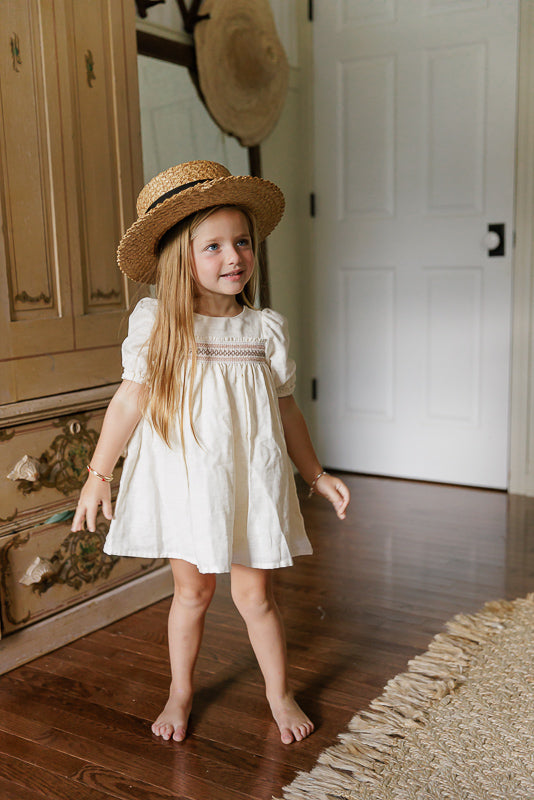 Robe en lin smockée à manches 3/4