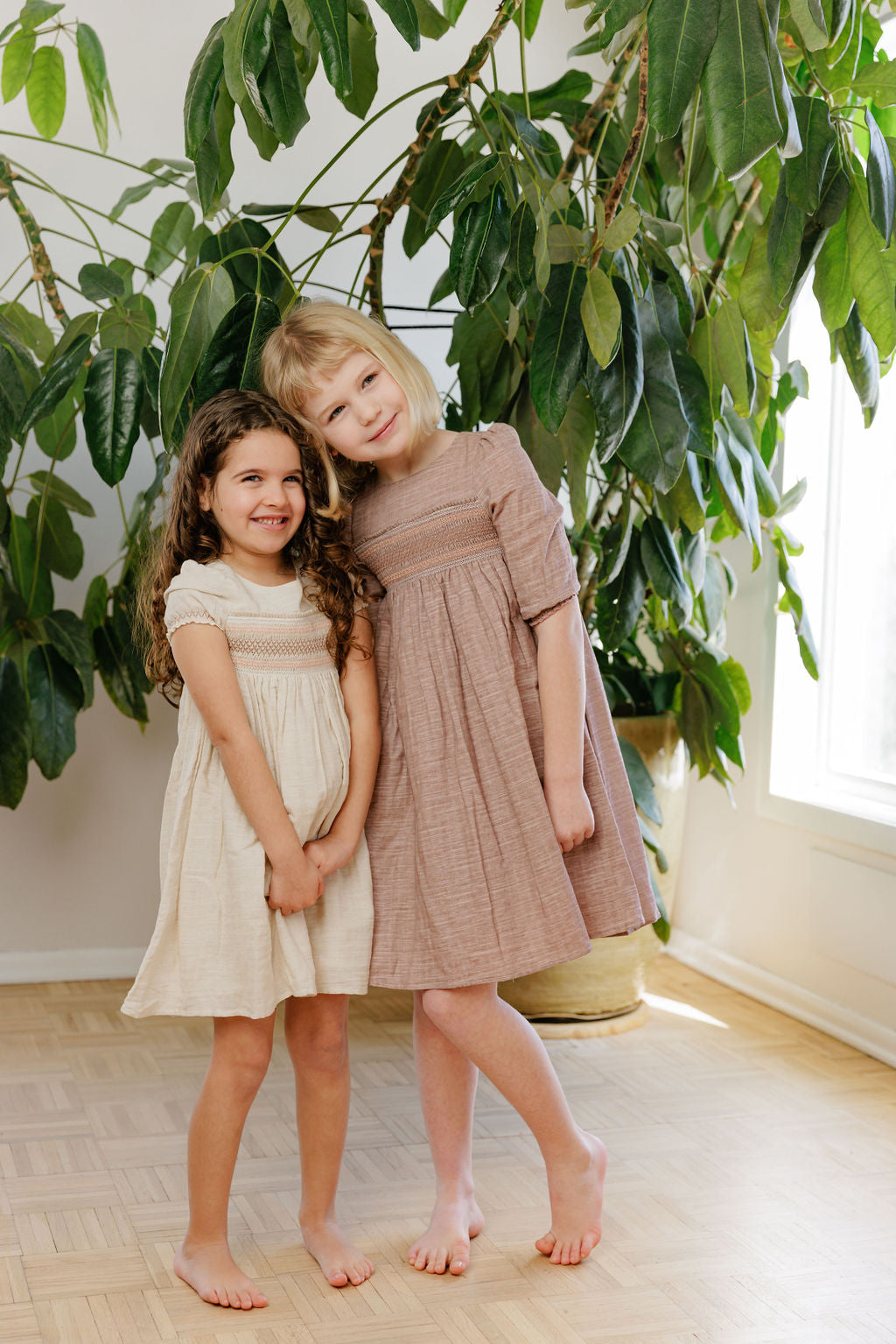 Robe en lin smockée à manches 3/4